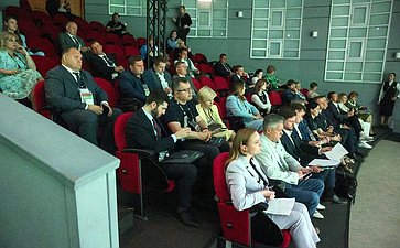 Круглый стол № 2 «Кадры для села – будущее агропромышленного комплекса России». Второй Форум тружеников села