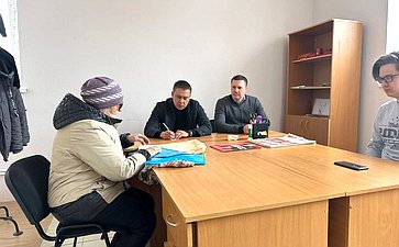 Сенатор Айрат Гибатдинов вместе с депутатом законодательного собрания Ульяновской области совершили рабочую поездку в сельские районы области