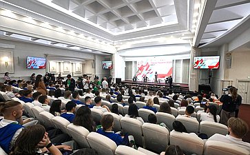 Диалоговая площадка участников проекта «Поезд Памяти» с председателем Совета Республики Нацсобрания Республики Беларусь Натальей Кочановой и заместителем Председателя Совета Федерации, председателем российского организационного комитета проекта Константин