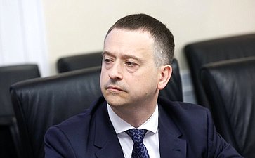 Заседание секции «Цифровая трансформация строительства и ЖКХ» по теме: «Передача информационной модели объектов капитального строительства на этапе эксплуатации»