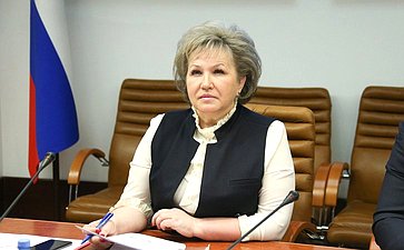 Елена Писарева