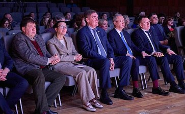 В Калужской области поздравили журналистов с достигнутыми успехами и наградили лучших