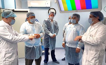 Сенаторы посетили Вологодскую областную клиническую больницу