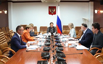 Круглый стол Комитета Совета Федерации по социальной политике на тему «Вопросы совершенствования оказания медицинской помощи пациентам с рассеянным склерозом»