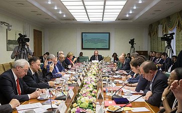 Андрей Климов провел встречу с участниками Международного форума «Народная дипломатия сегодня», посвященного 90-летию Россотрудничества