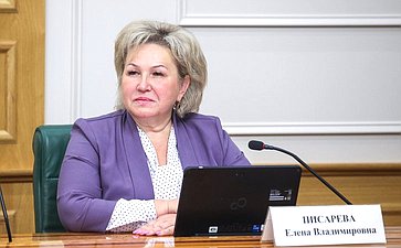 Елена Писарева