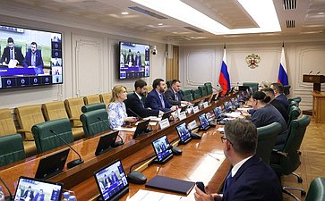 Совещание Комитета Совета Федерации по экономической политике «Новые правила СЭЗ воссоединенных регионов: как сделать преференциальный режим еще эффективнее»