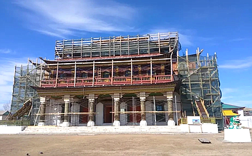 Баир Жамсуев в рамках региональной недели посетил Цугольский дацан, где оценил ход ремонтно-реставрационных работ в Согчен дугане