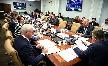 Совещание Комитета СФ по аграрно-продовольственной политике и природопользованию «Мониторинг реализации законодательства Российской Федерации в части поддержки сбыта фермерской продукции»