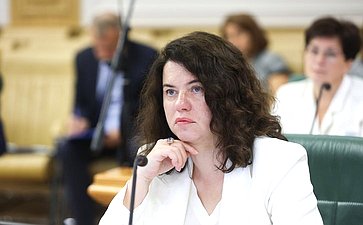 Совещание Комитета СФ по экономической политике по вопросу консервации объектов культурного наследия, находящихся в неудовлетворительном состоянии, относящихся к федеральной собственности