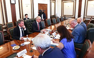 Григорий Карасин провел встречу с постоянным членом делегации Европарламента в Комитете парламентского сотрудничества Россия – ЕС, евродепутатом от Люксембурга Фернаном Картрайзером