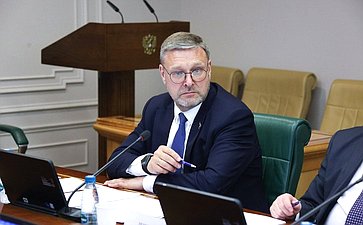 Константин Косачев