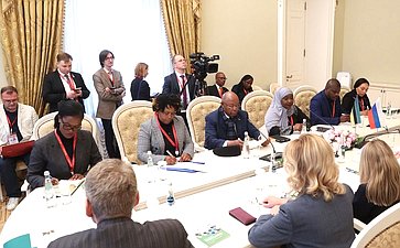 Встреча Валентины Матвиенко с Председателем Ассамблеи Республики Мозамбик Маргаридой Талапой