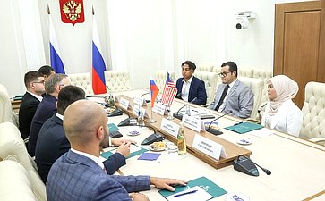 Встреча Александра Варфоломеева с Президентом Малазийского молодежного совета Мохдом Иззатом Афифи