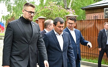 Сенаторы посетили парк в Барнауле в рамках рабочей поездки в Алтайский край