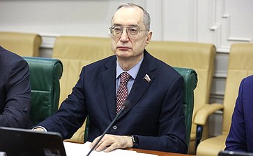 А. Кислов: Агрострахование имеет стратегическое значение