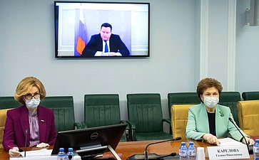 Инна Святенко и Галина Карелова