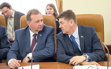 В. Павленко и А. Шевченко