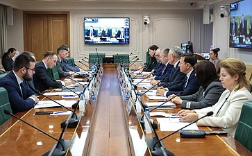 Совещание Комитета СФ по федеративному устройству, региональной политике, МСУ и делам Севера совместно с Советом по вопросам развития Дальнего Востока, Арктики и Антарктики при СФ и Комитетом Совета Федерации по экономической политике