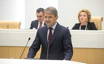 Министр сельского хозяйства А. Ткачев