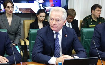 Валерий Пономарев
