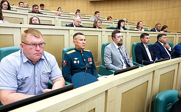 Пленарное заседание Второго Форума тружеников села