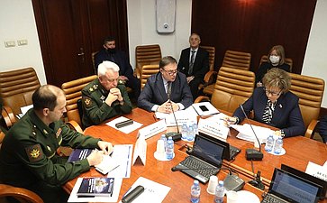 «Круглый стол» Комитета СФ по обороне и безопасности совместно с Комитетом СФ по науке, образованию и культуре