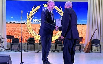 Сергей Горняков принял участие в торжественном праздновании 95-й годовщины со дня образования Урюпинского района Волгоградской области