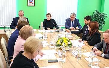 Рабочий визит заместителя Председателя Совета Федерации Инны Святенко в Алтайский край. Клинический лечебно-реабилитационный центр «Территория здоровья»