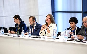 X Парламентский форум «Историко-культурное наследие России». Секция 3 «Сохранение и продвижение культурных и духовных ценностей Российской Федерации в контексте глобальных вызовов»