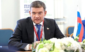 Николай Журавлев