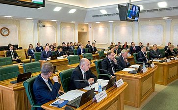 Заседание Комитета СФ по конституционному законодательству и госстроительству