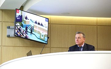 Артур Муравьев