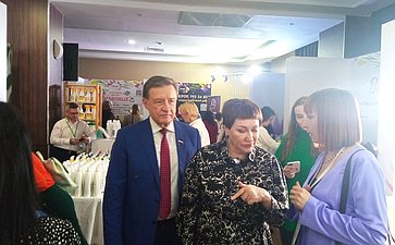 Елена Перминова и Сергей Рябухин приняли участие в VII Форуме деловых женщин, который прошел в г. Ульяновске
