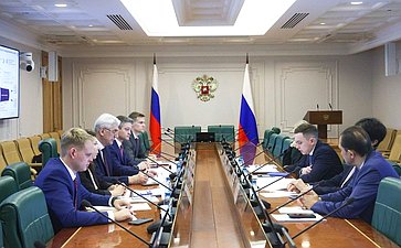 Круглый стол Комитета СФ по экономической политике совместно с Комитетом СФ по науке, образованию и культуре «Вопросы государственной поддержки развития технологического предпринимательства в субъектах Российской Федерации»