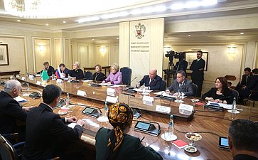 Встреча Председателя Совета Федерации Валентины Матвиенко с Председателем Меджлиса Туркменистана Дуньягозель Гулмановой