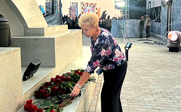 Ольга Бас посетила церемонию открытия мемориального комплекса «Острая Могила»
