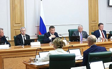 Заседание Комитета Совета Федерации по бюджету и финансовым рынкам