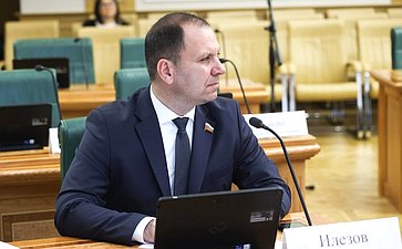 Михаил Илезов