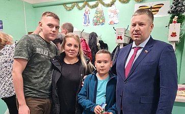 Денис Гусев обсудил в Ненецком автономном округе вопросы социальной поддержки военнослужащих и членов их семей