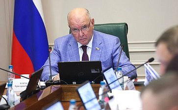 Григорий Карасин