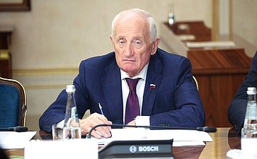 Виктор Кресс