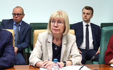 Совещание на тему «Использование потенциала Северного морского пути в современных условиях»