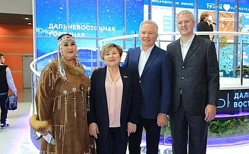 Валерий Пономарев принял участие в торжественной церемонии открытия Дней Камчатского края, которые проходят на ВДНХ в рамках Международной выставки — форума «Россия»