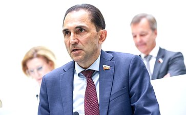 Андрей Хапочкин