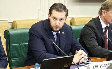 Иван Евстифеев