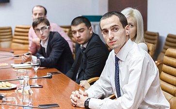 Встреча сенаторов с членами молодежного парламента Северной Осетии -8