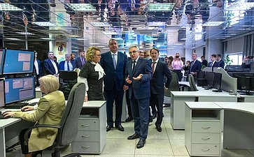 В. Матвиенко посетила Научный центр оперативного мониторинга Земли РКС