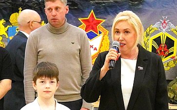 Светлана Кириллова приняла участие в церемонии награждения победителей и призеров Всероссийского турнира по армейскому рукопашному бою среди детей и подростков в Костроме