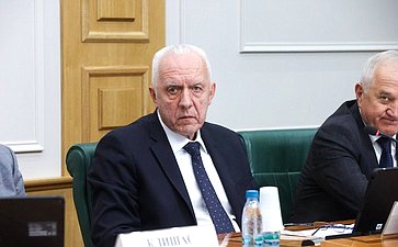 Александр Гуцан